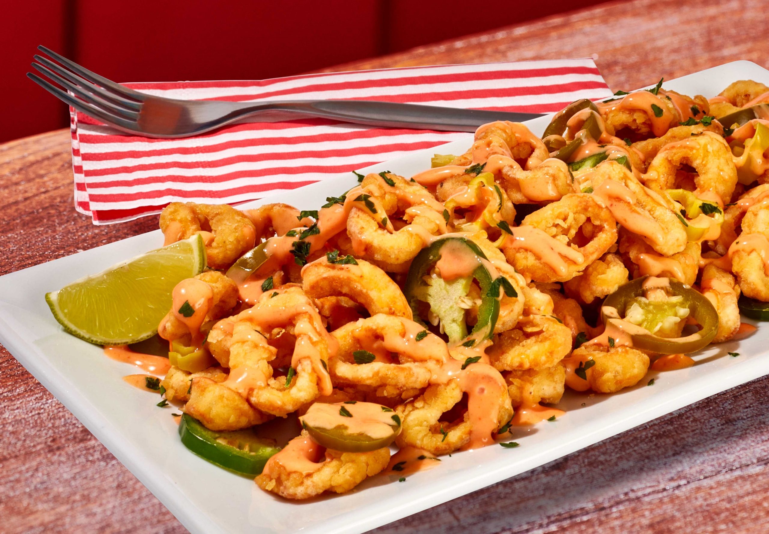 公式】TGI フライデーズみなとみらい21 クロスゲート店