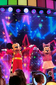 子供達が大興奮のダンスパーティー♪♪（カリフォルニア）