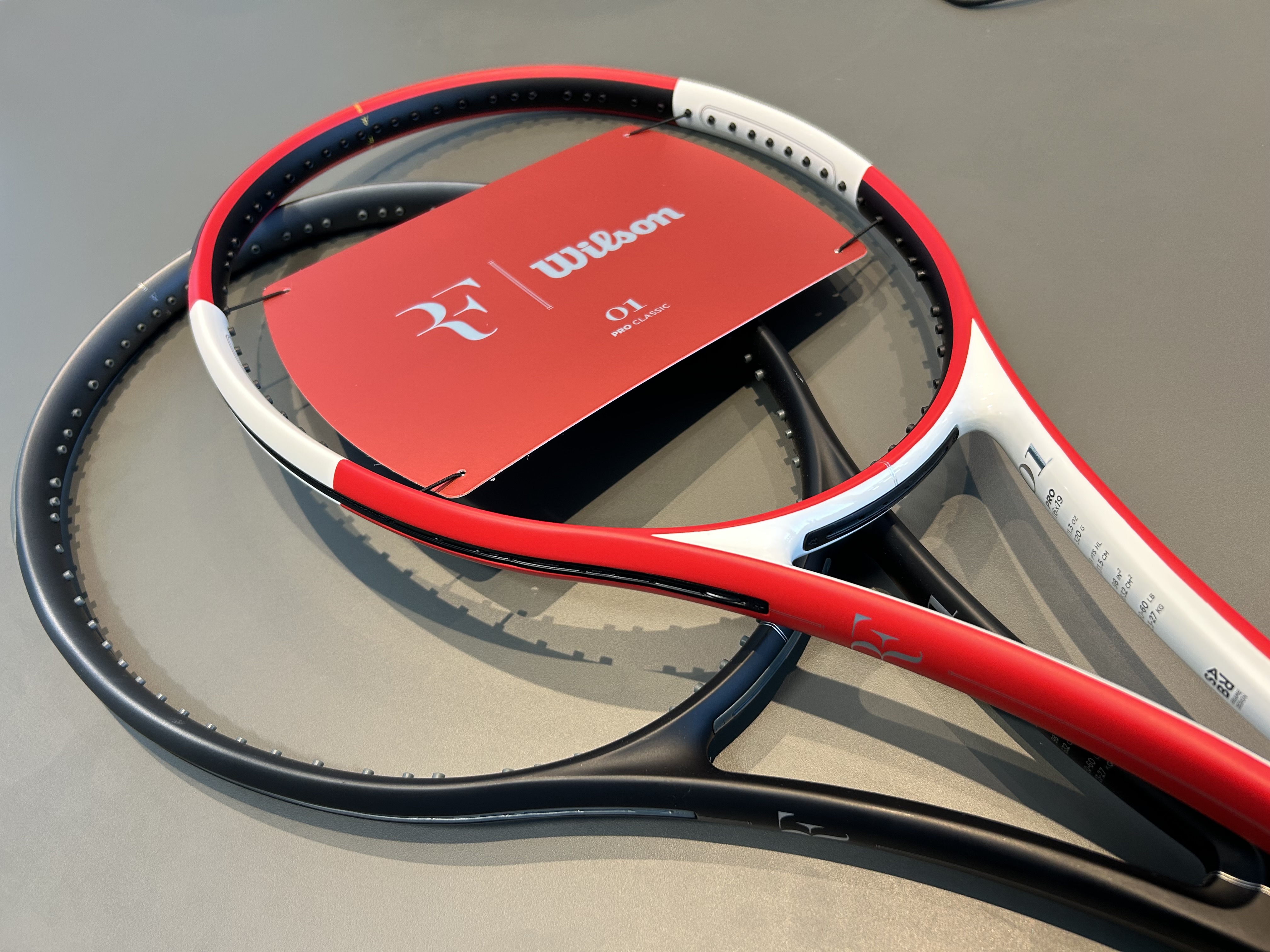 デザインを見てテンション爆上がり！？【Wilson】RF01 PRO CLASSICの