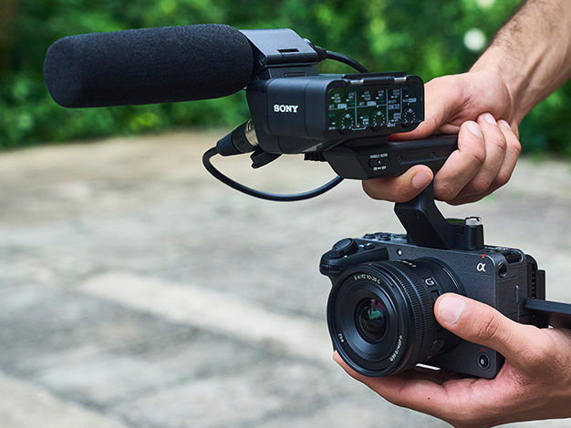 Cinema Lineカメラ用アクセサリー『XLR-H1』発売 - ソニーの新商品