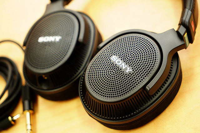 最速レビュー！】ムチャクチャ音が良い！ 背面開放型モニター