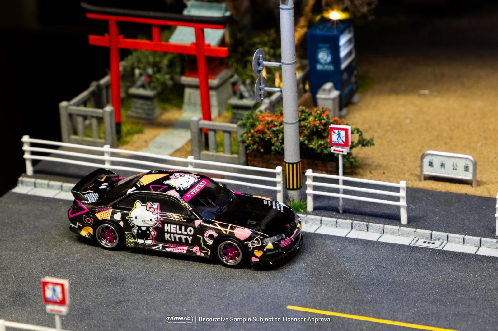 ターマックワークス 1／64スケール VERTEX、S14シルビア、キティ