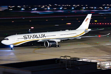 B-58305 STARLUX Airlines Airbus A330-900 | Planespotters.net