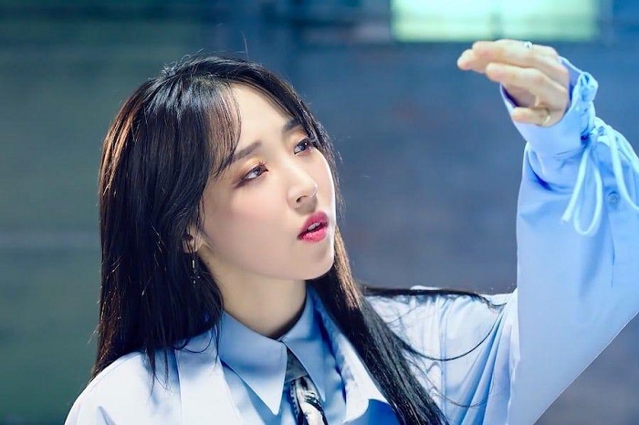 Song Review: Moonbyul (Mamamoo) – Absence | The Bias List // K-Pop