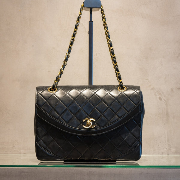 CHANEL シャネル マトラッセ25 ラムスキン – The BOUTIQUE