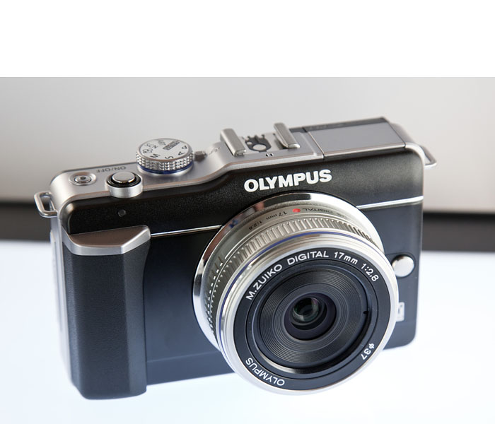 Hands On Preview of the New Olympus E-PL1 PEN - The Digital Story