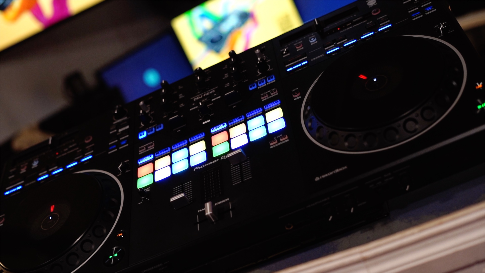 Pioneer DJ DDJ-REV5 Review - Hands-On Deep Dive | The DJ Hookup
