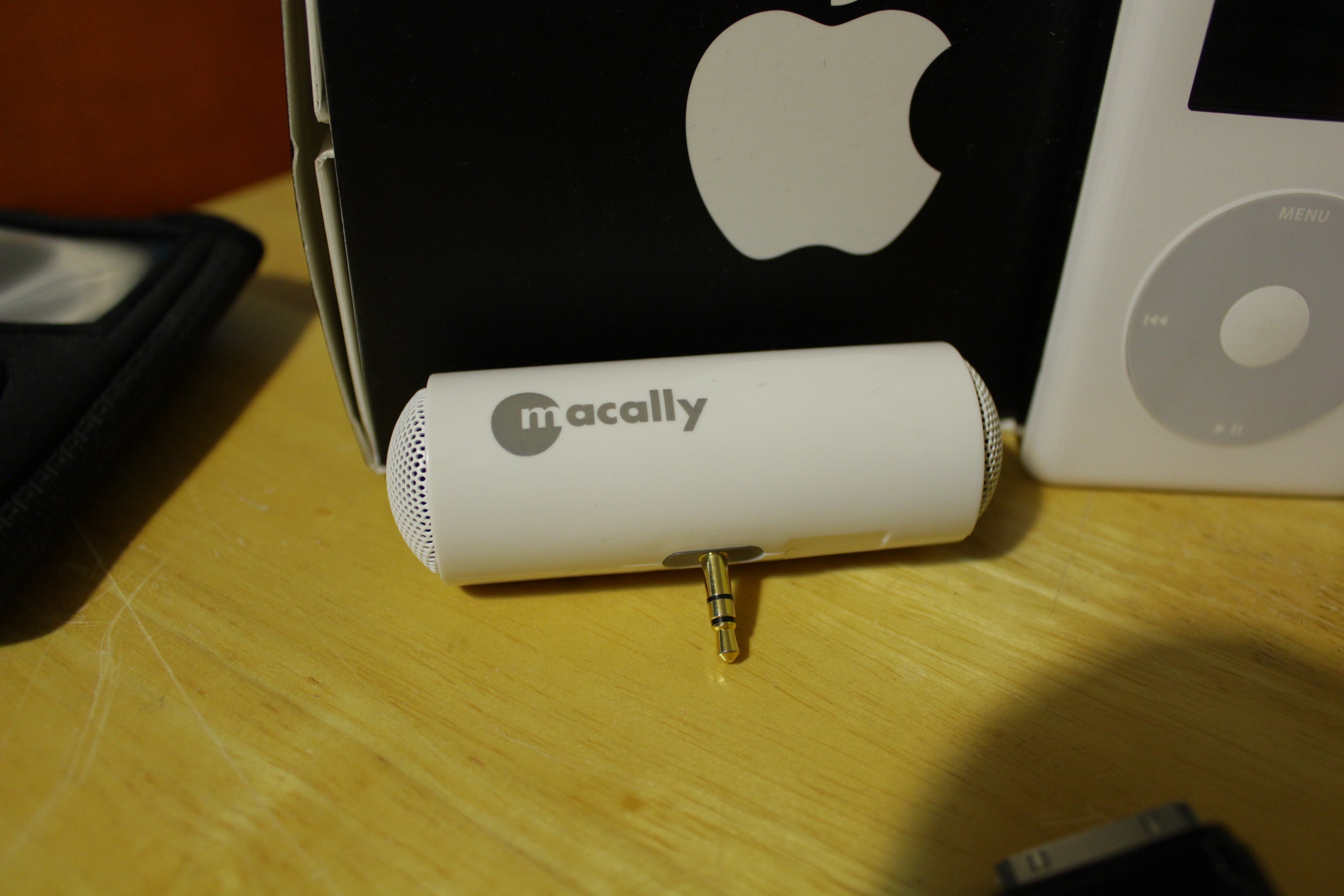 ポータブルプレーヤー iPod A1019 Touch Wheel 10GB ポータブル