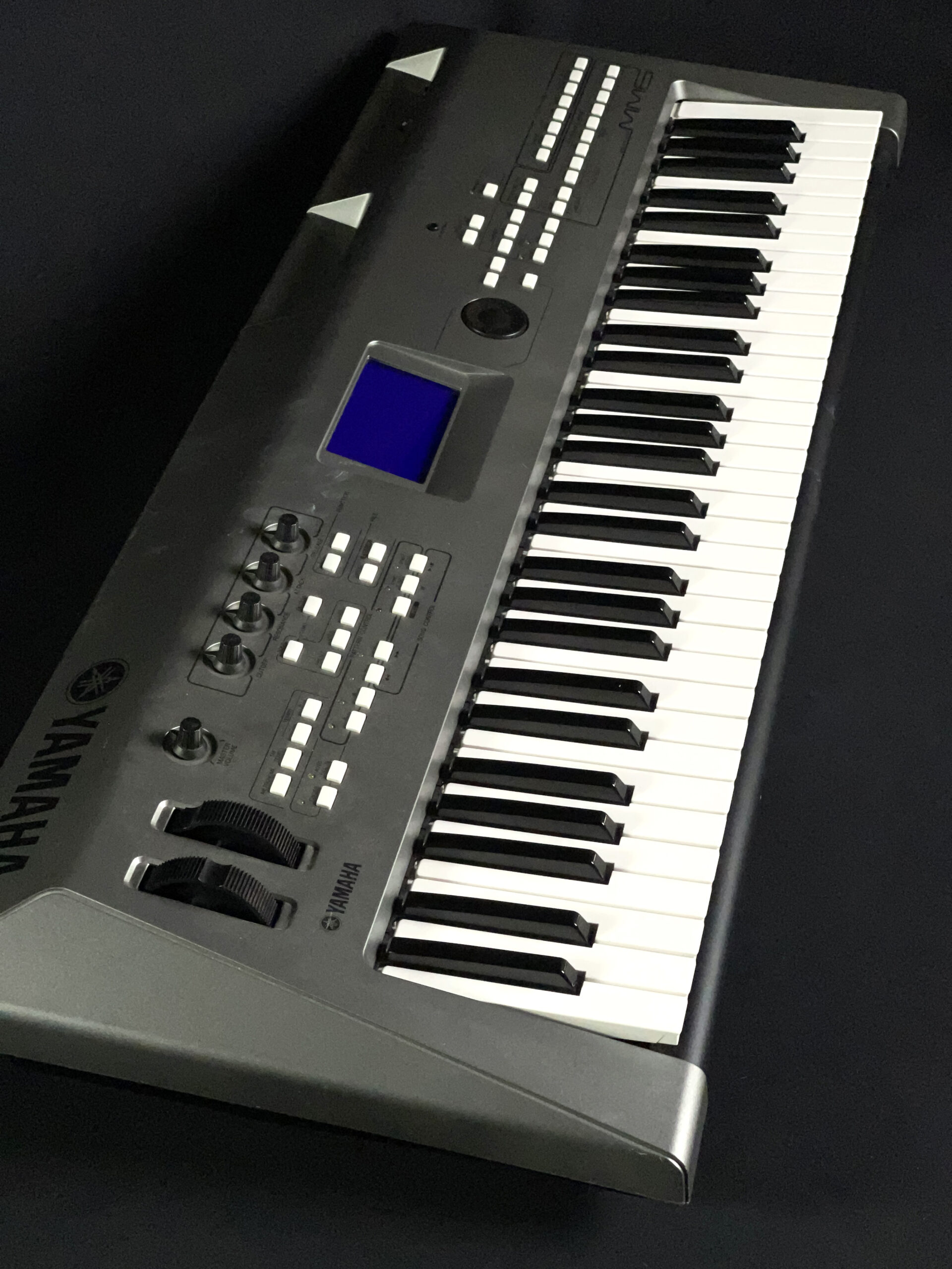 Yamaha MM6 Synthesizer | The Local Pickup