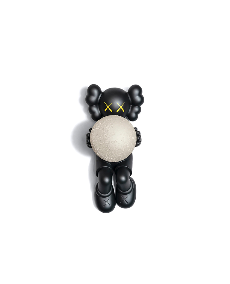 カウズ:ホリデー上海ドール ブラック - KAWS |