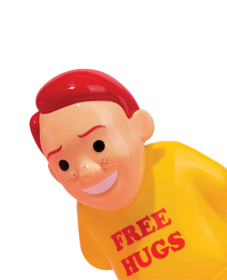 Free Hugs vinyl figure - JOAN CORNELLÀ | THÉM