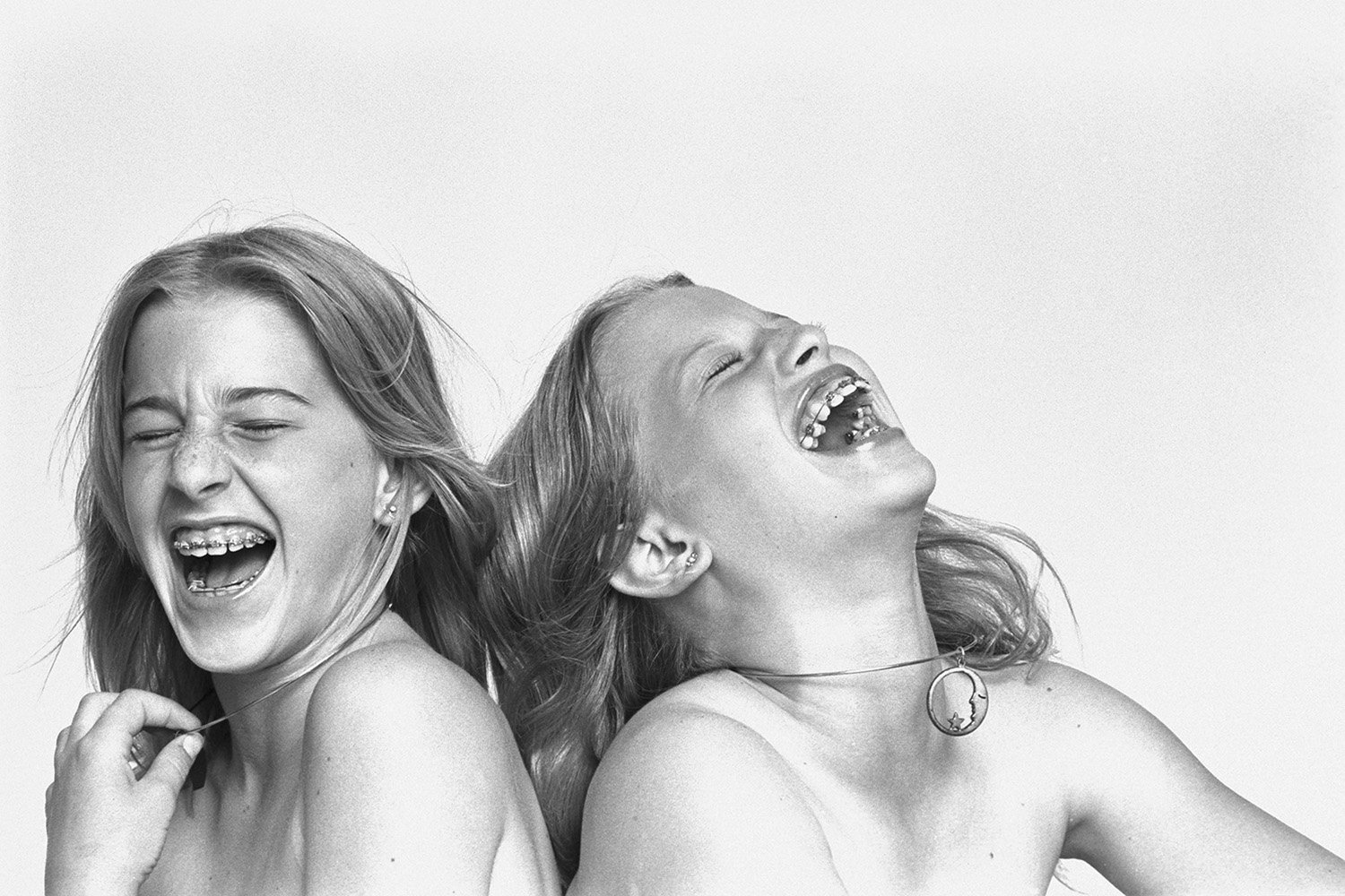 SISTERS BY JIM BRITT 1976 / POSTER EDITION AT DSMG | Them magazine