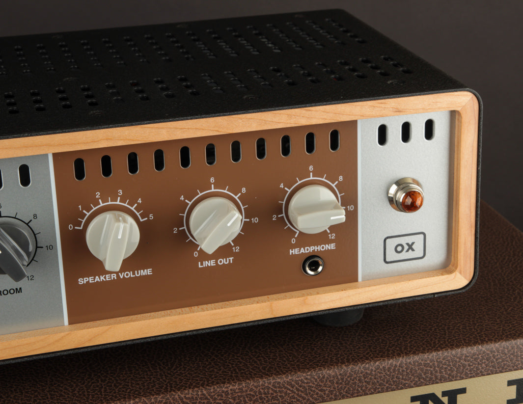 Universal Audio OX Amp Top Box: Studio Recording & Stage Tool