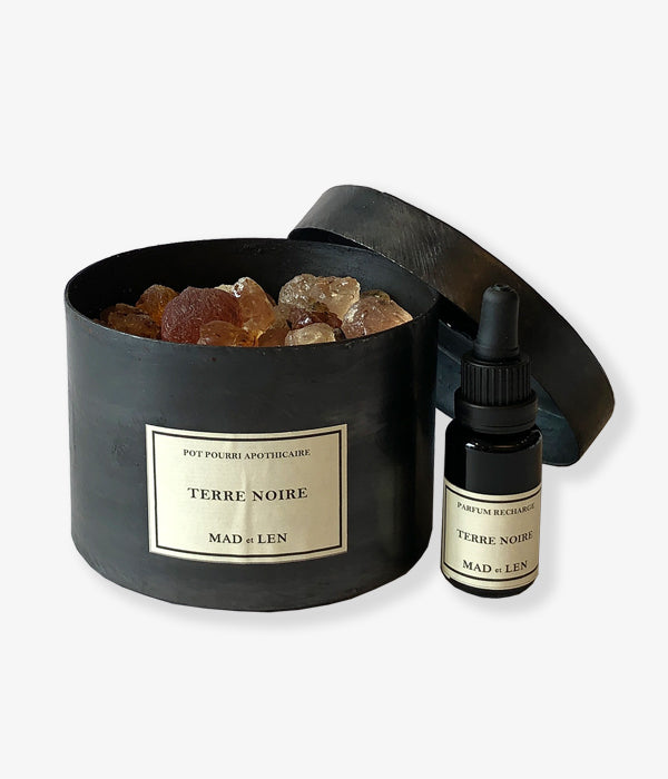 MAD et LEN/POT POURRI APOTHICAIRE VEGETAL AMBER(TERRE NOIRE)