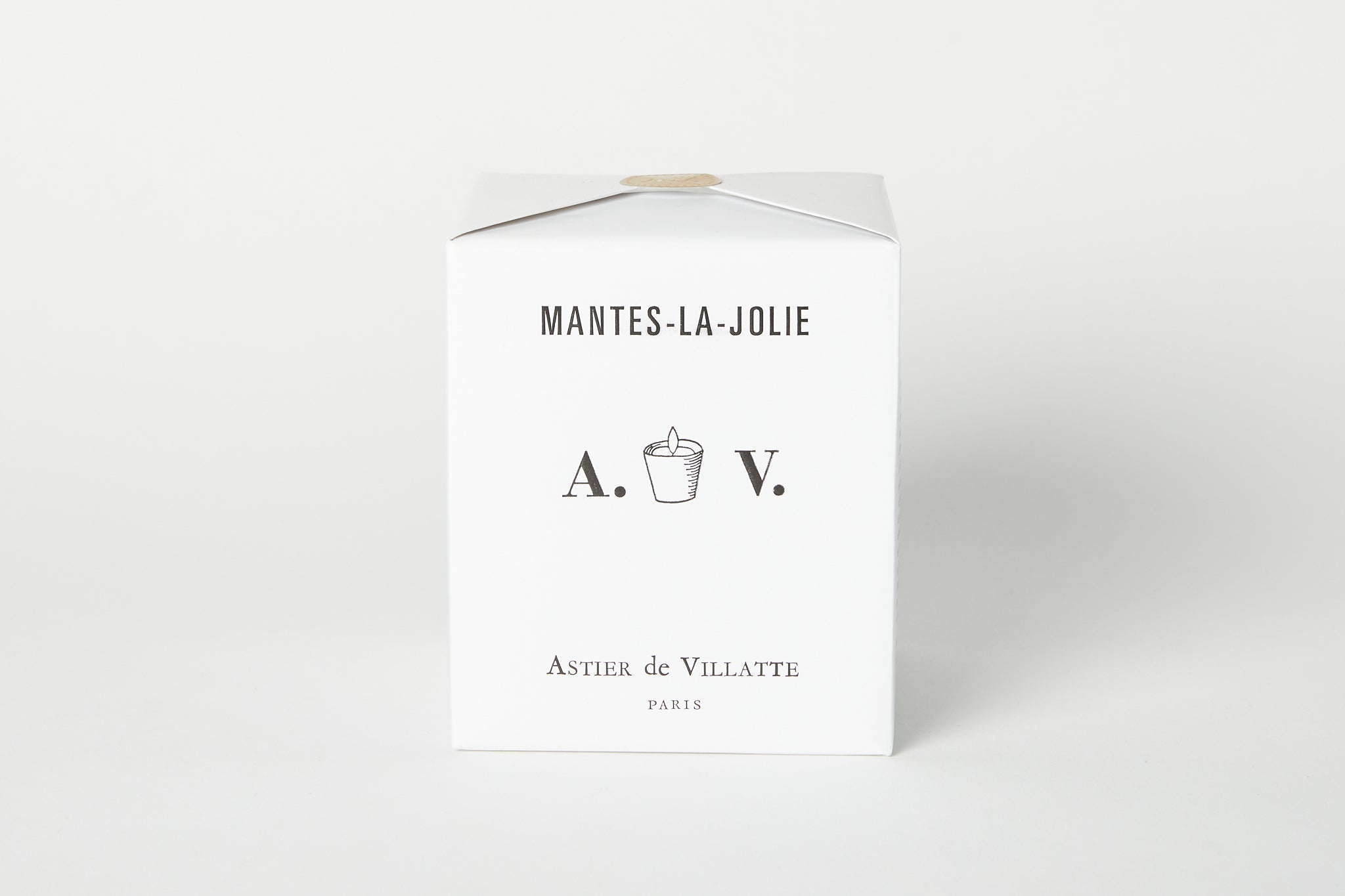 Mantes La Jolie Candle – The Primary Essentials