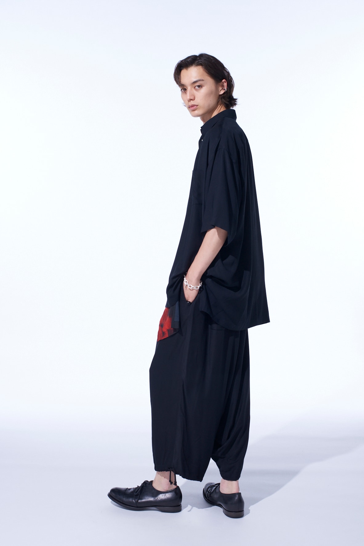 RAYON TWILL OVERSIZED SHORT-SLEEVE SHIRT(M Black): S'YTE｜THE SHOP