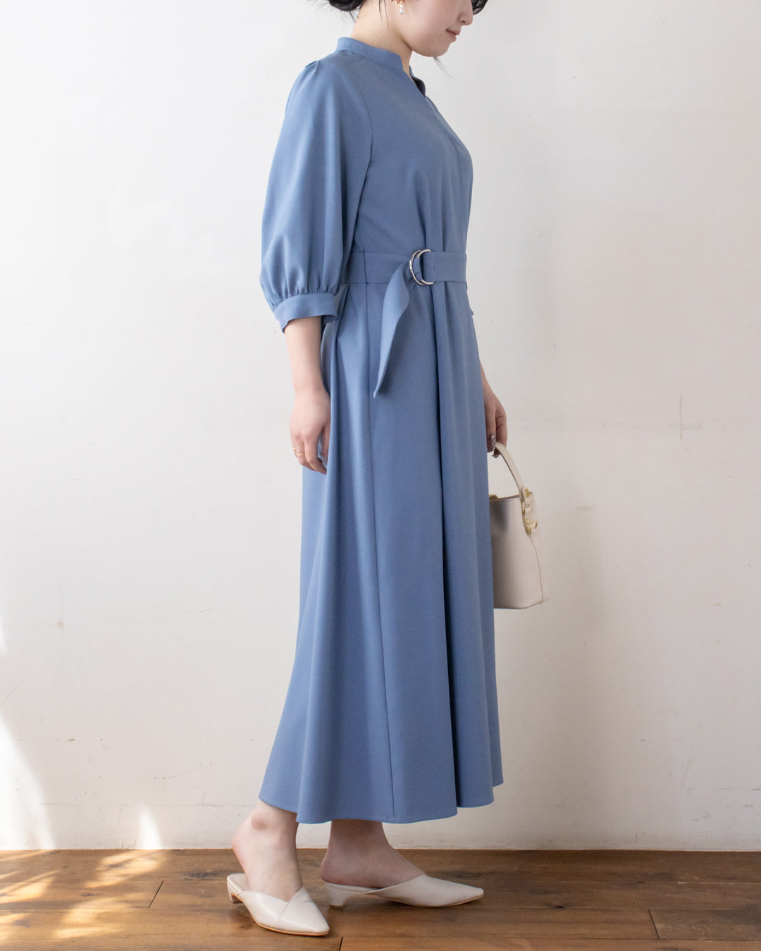 残り僅か】ベルト付きスキッパーワンピース – 3/4 スリークォーター