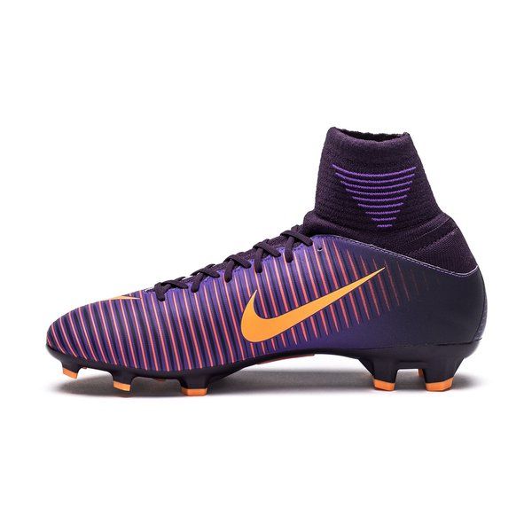 トランプ GEMINI Superfly Phantom set Amazon.com: GeminiJets