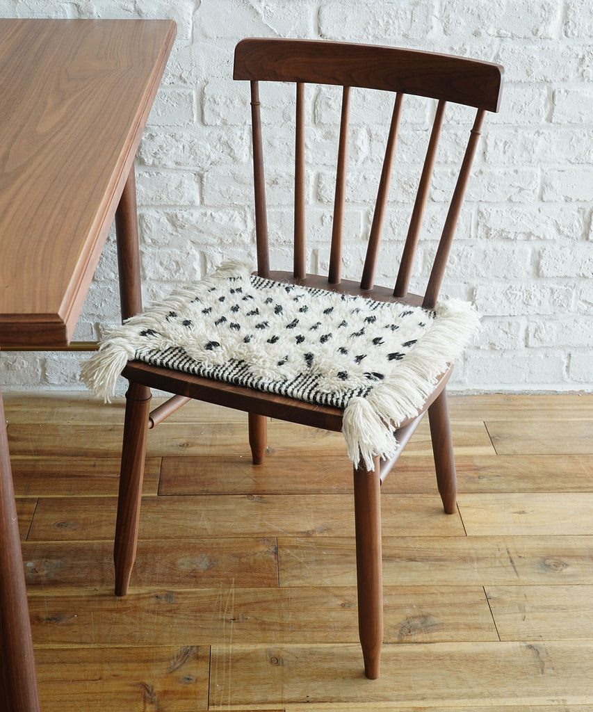 rugru_tania_chairrug_00220_102