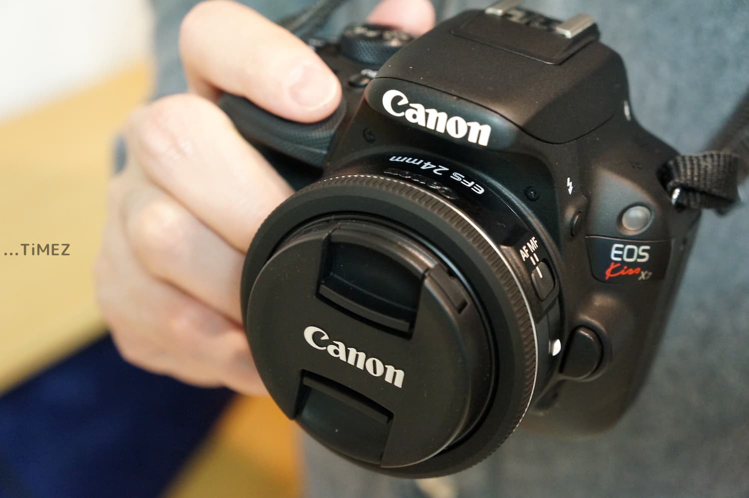 ついに到着！】キヤノンのパンケーキレンズ「EF-S24mm F2.8 STM」とEOS