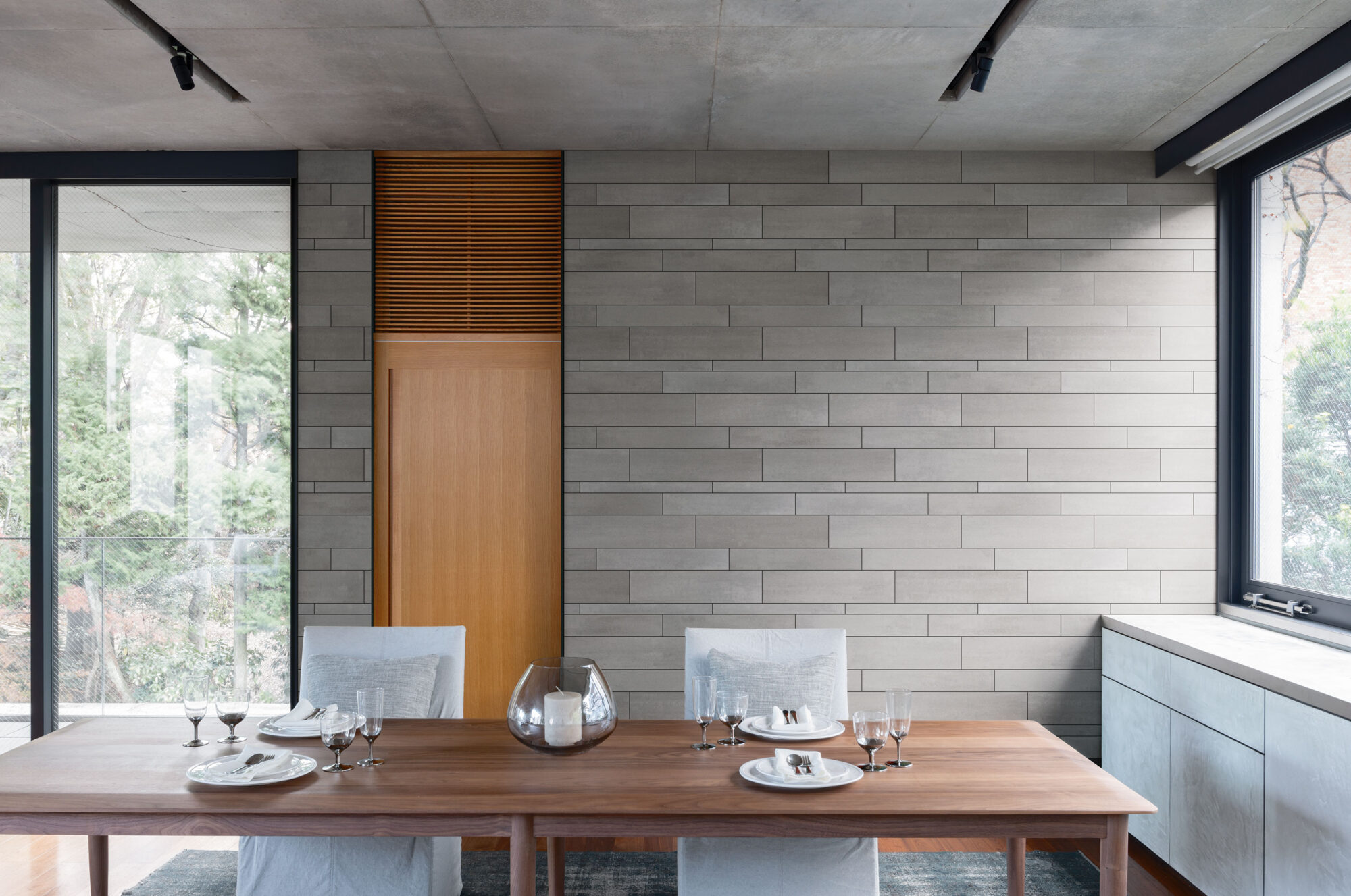 XT-206V-0560 | Hi-Ceramics | Hi-Ceramics | tiles by HiRATA TILE