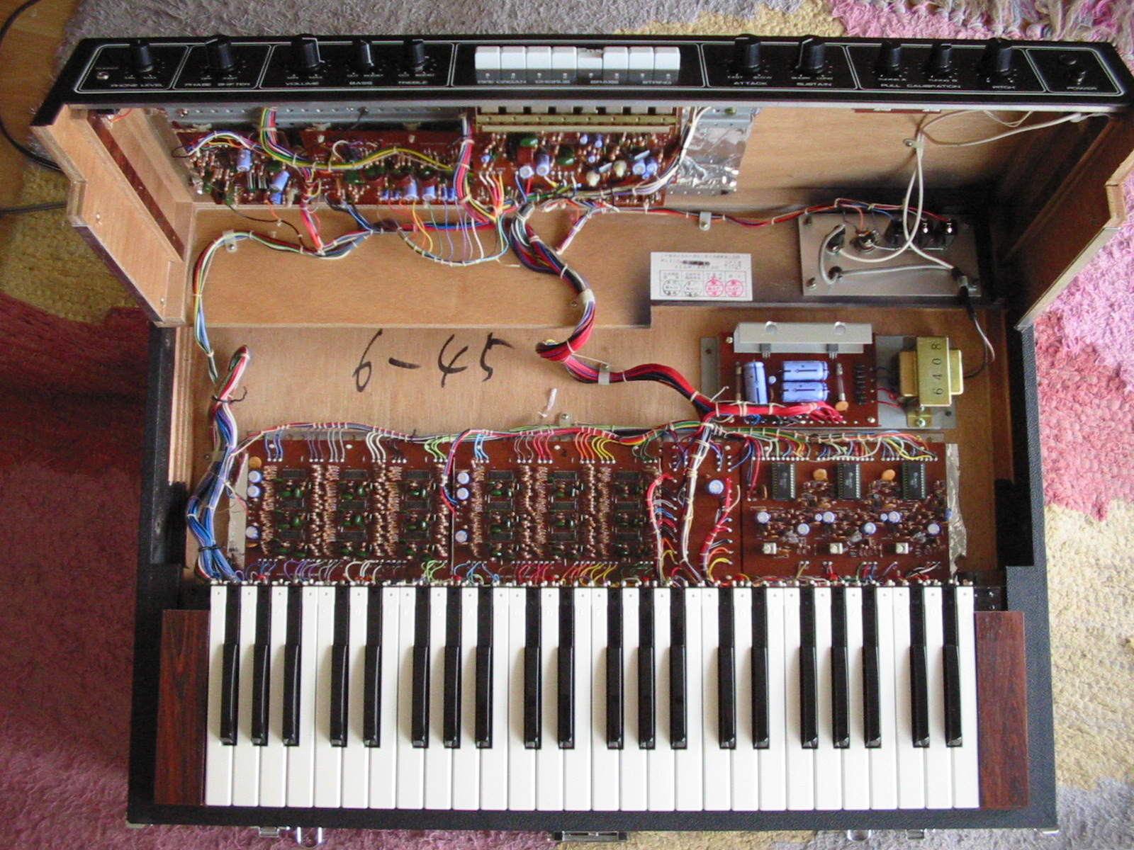 till-kopper.de - Korg PE-2000 (Poly Ensemble S)