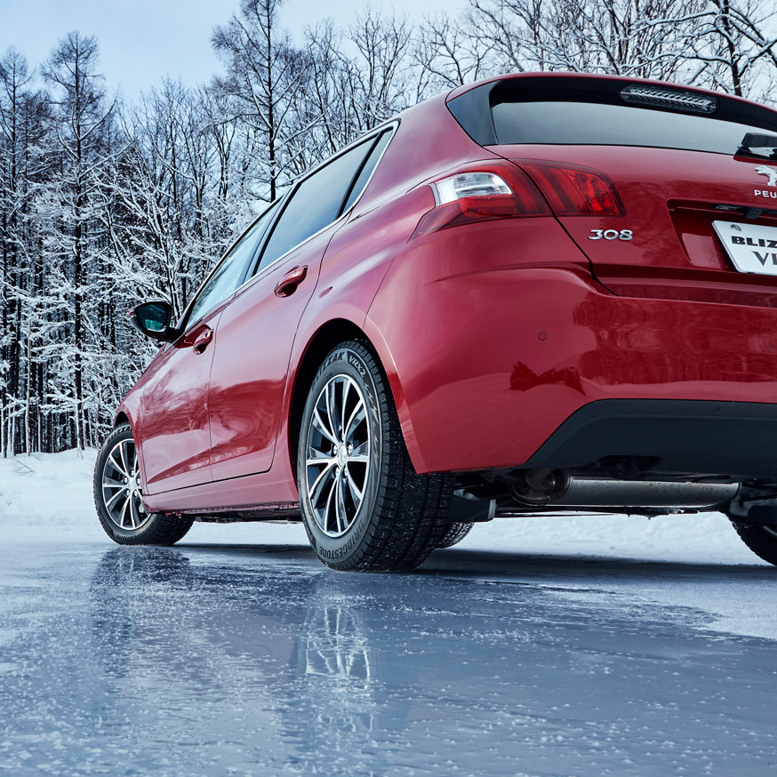 BLIZZAK VRX2 165/70R14 81Q｜ブリヂストン タイヤオンラインストア