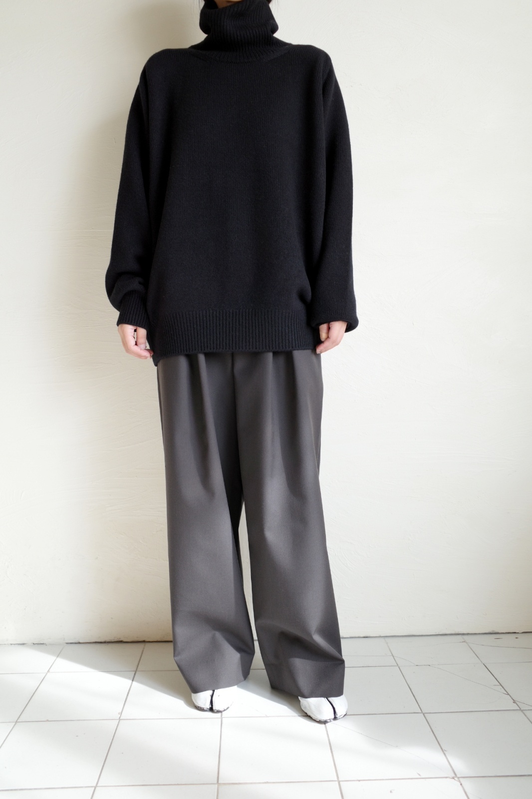 ssstein EXTRA FINE WOOL WARM KNIT TURTLE NECK LS・BLACK - tity