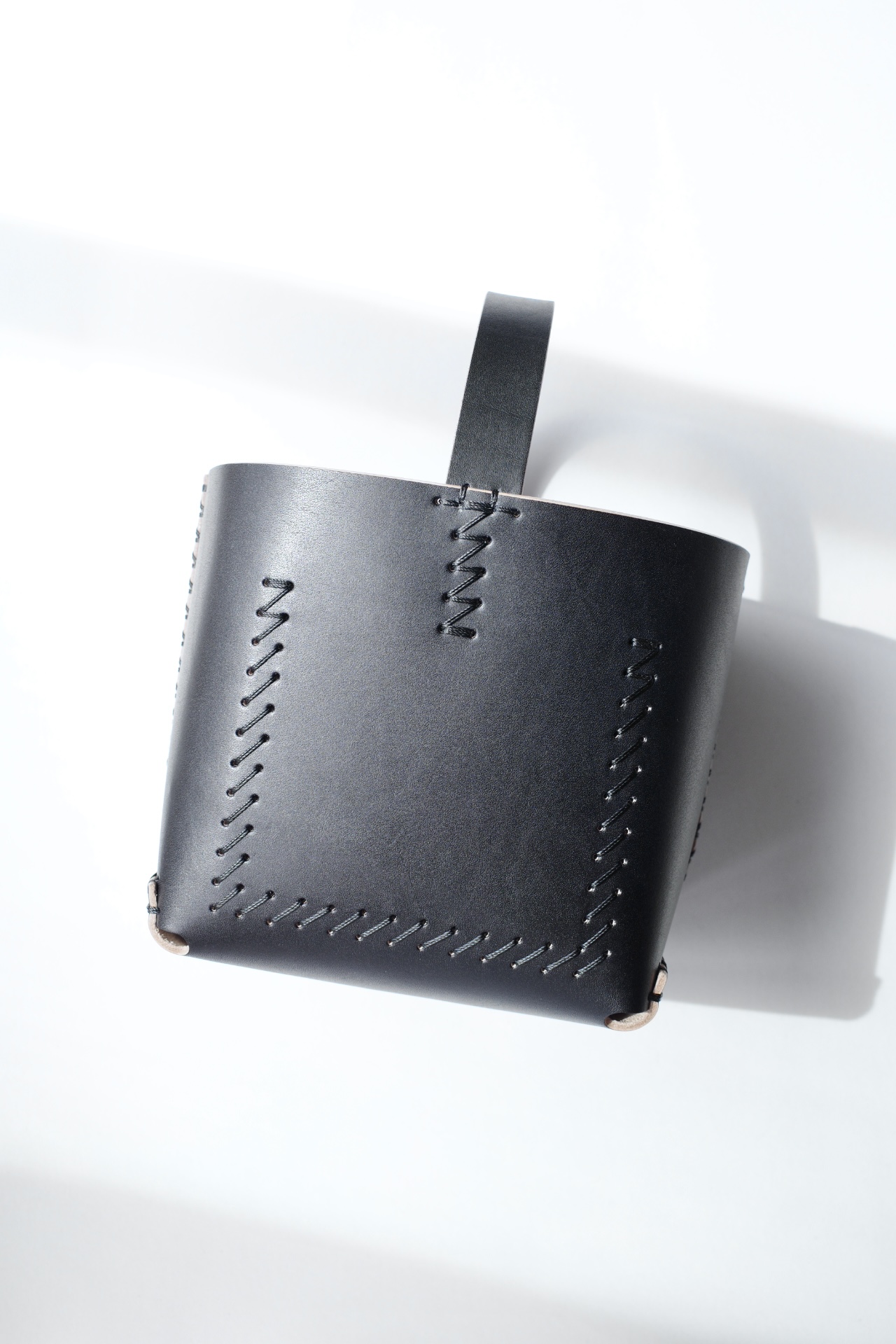 ebagos エバゴス CUTE レザーバッグ・ブラック - tity