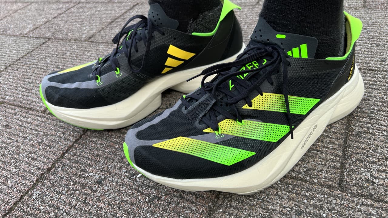 レビュー】アディゼロ アディオス プロ 3：Adidas最高峰シューズ｜とも