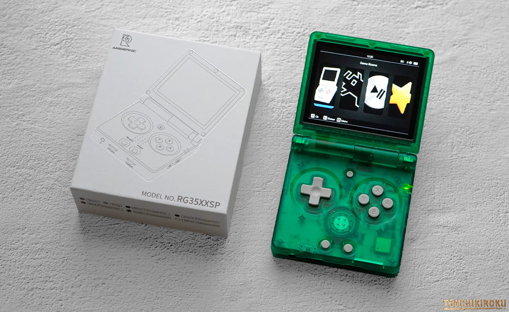 中華ゲーム機「ANBERNIC RG35XXSP 新色クリアカラー」レビュー