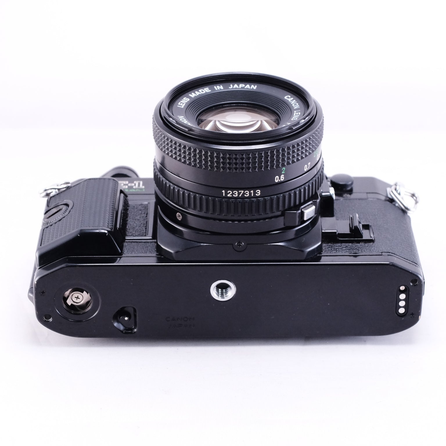 Canon AE-1 PROGRAM (Black) + New FD 50mm F1.8 – 東京CAMERA