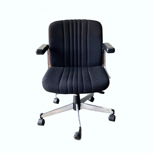 スイス【giroflex】ジロフレックス BRASA (ブラサ)デスクチェア｜中野