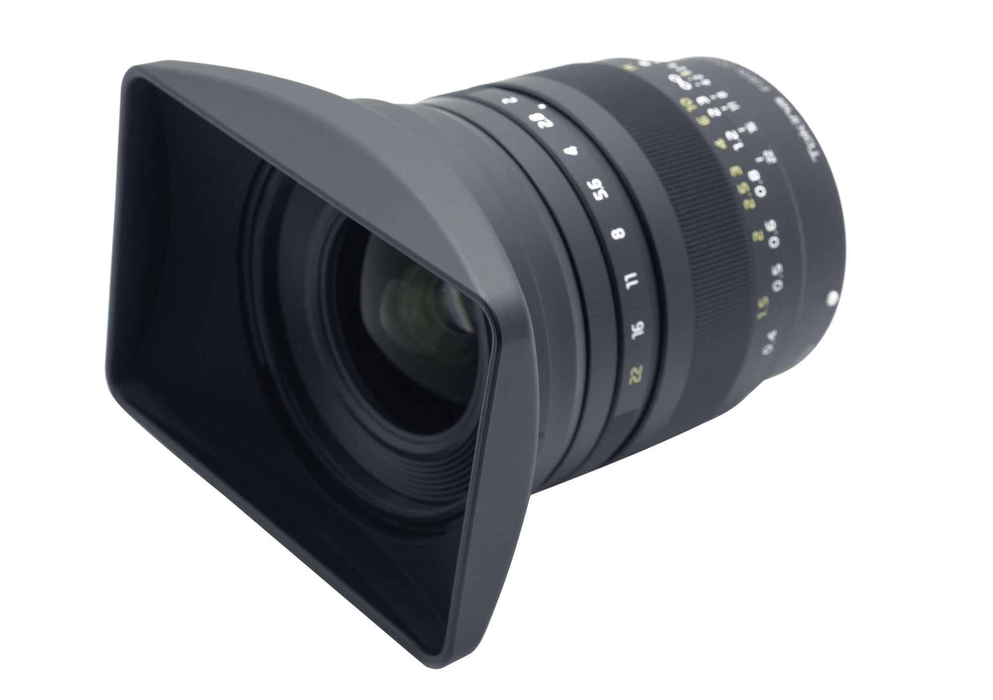 Tokina - FíRIN 20mm F2 FE MF