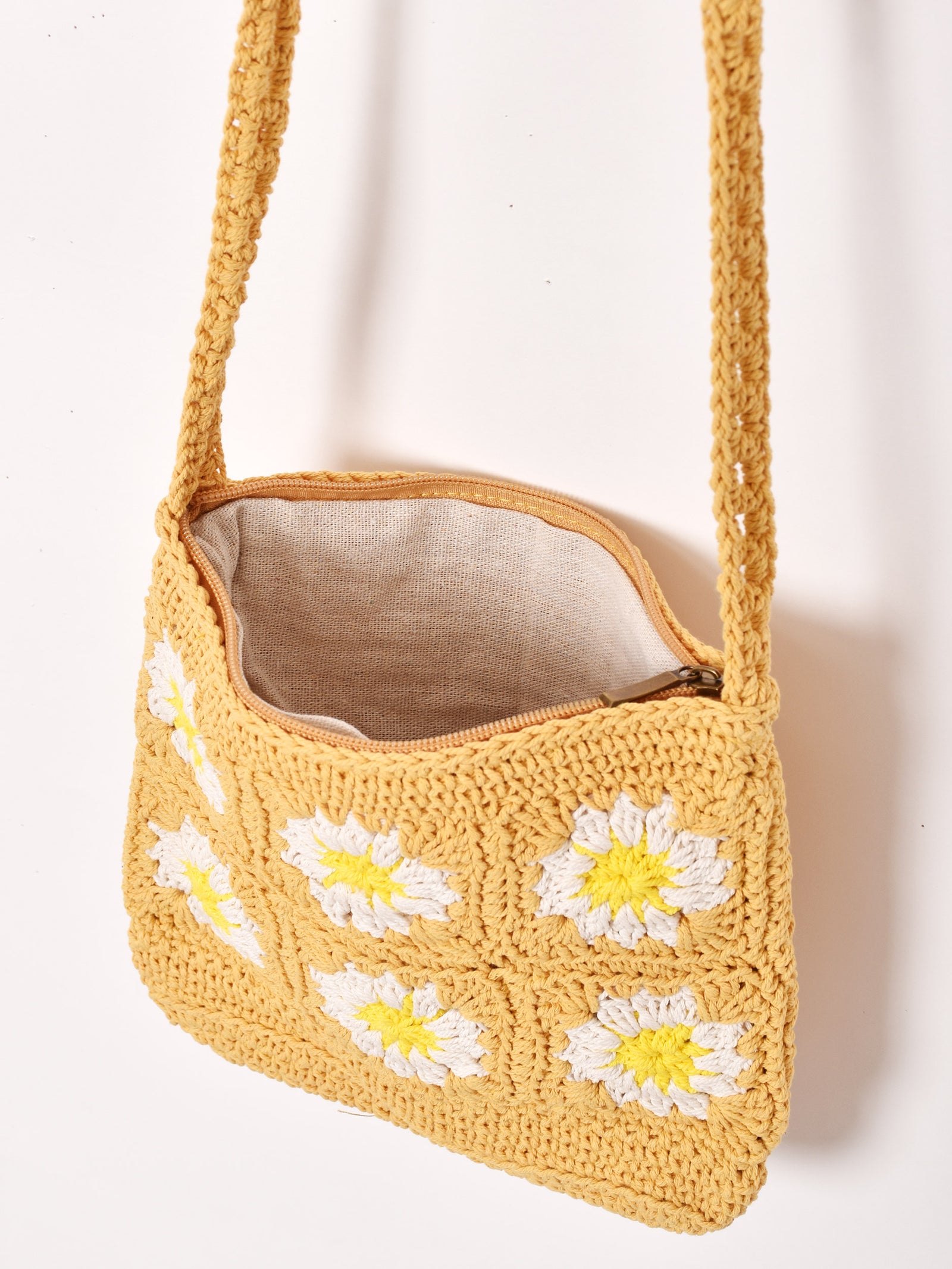 A03_1496_dcf470ce-ce96-4645-