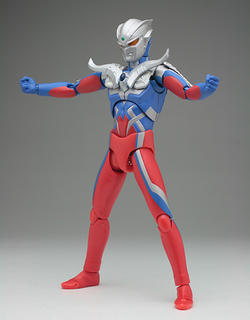 とろ＋ひまつぶし | ULTRA‐ACT ： ウルトラマンゼロ [レビュー]