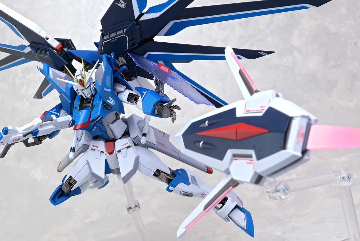 とろ＋ひまつぶし | METAL ROBOT魂[SIDE MS]：ライジングフリーダム