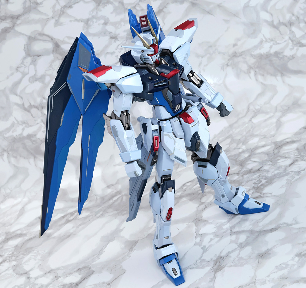 とろ＋ひまつぶし | METAL BUILD：フリーダムガンダム CONCEPT 2 SNOW