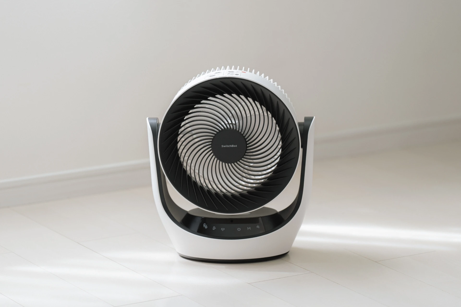 SwitchBot スマートサーキュレーター』レビュー｜年中大活躍