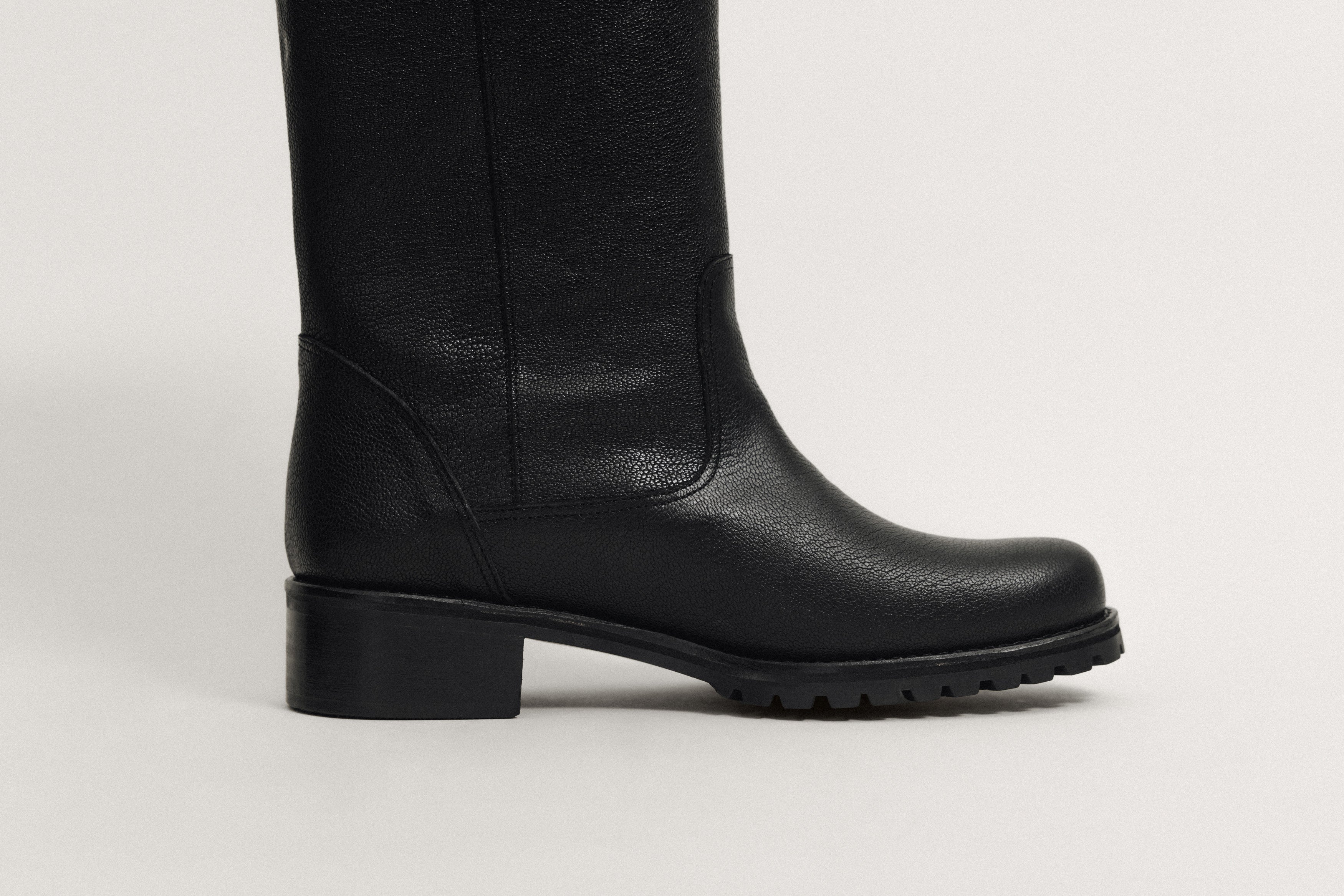 BOOTS LÉONIE BLACK – TOUT Y EST JP