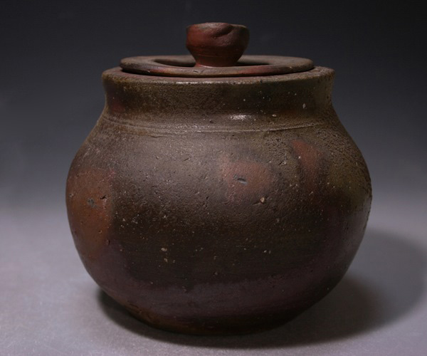 藤原 啓 作 「備前水指」 ～備前焼専門卸小売店 川口陶楽苑～