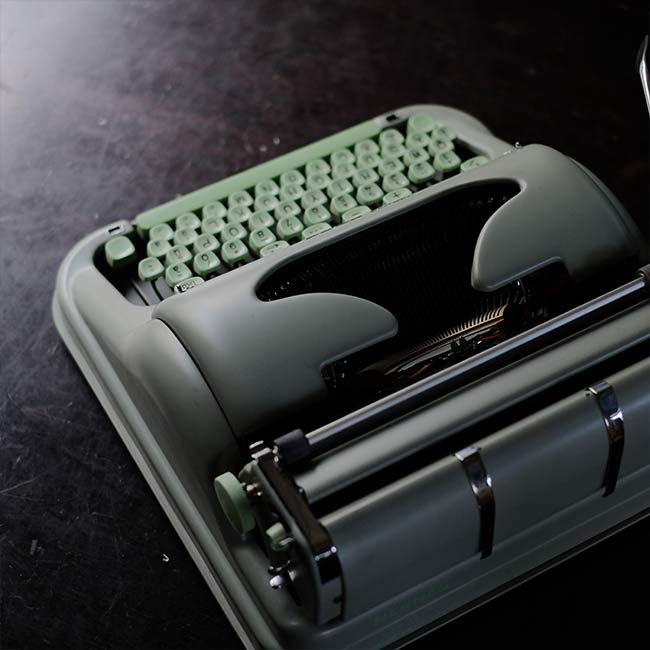 HERMES 3000 タイプライター インクリボン交換済み – zakka store towi