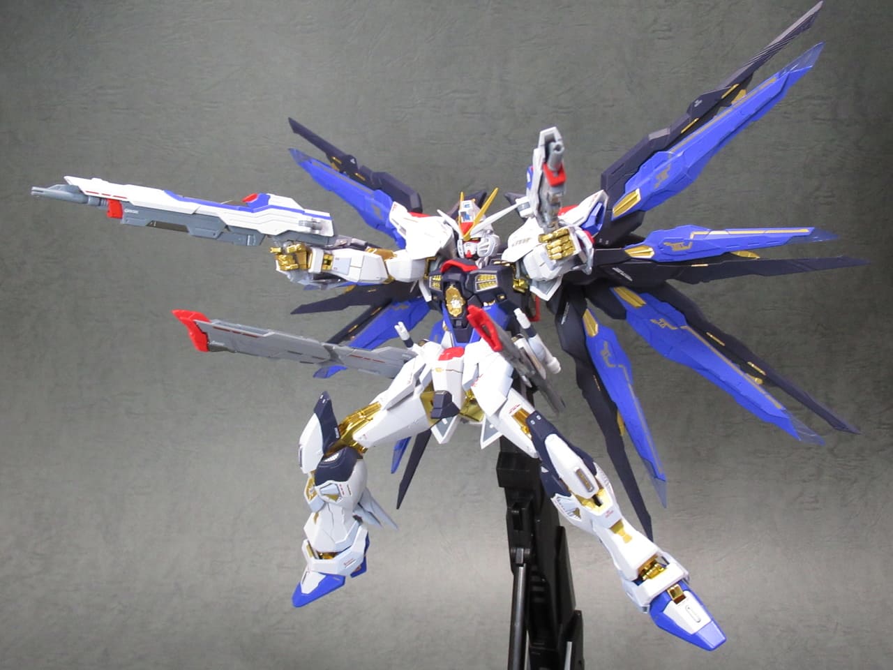 METAL BUILD ストライクフリーダムガンダム SOUL BLUE Ver. レビュー