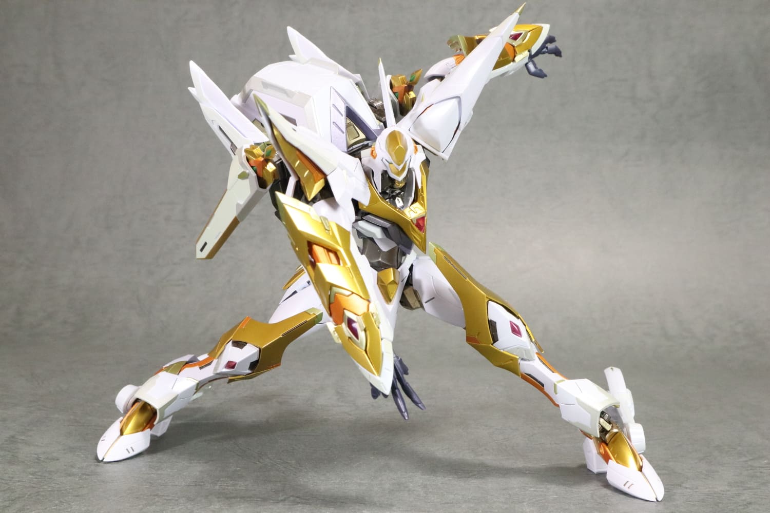 METAL BUILD DRAGON SCALE ランスロット・アルビオン レビュー | TOYHOUND