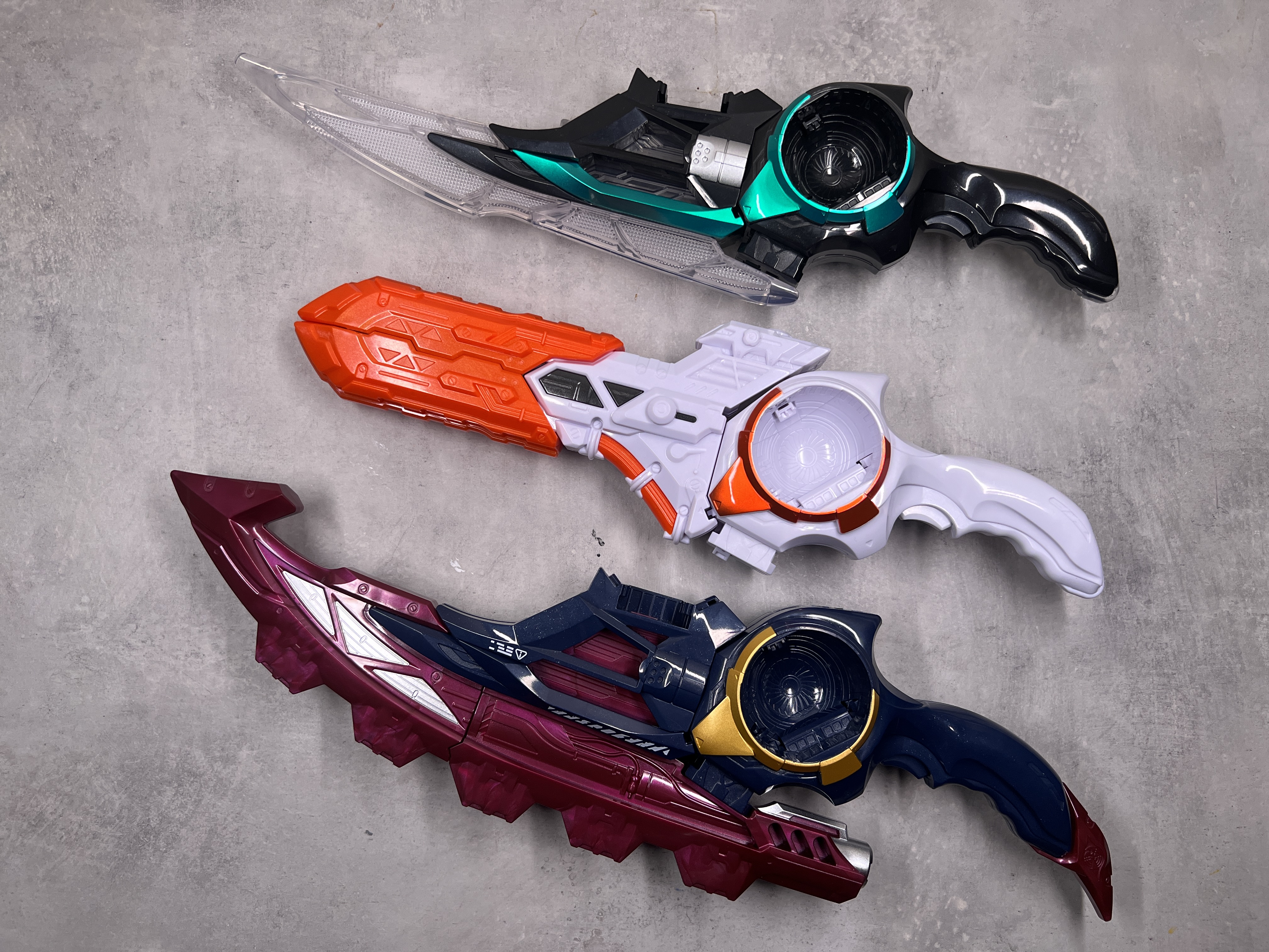 遂に明日発売！DXロードインヴォーカー＆DXブレイカムブレイカーをご