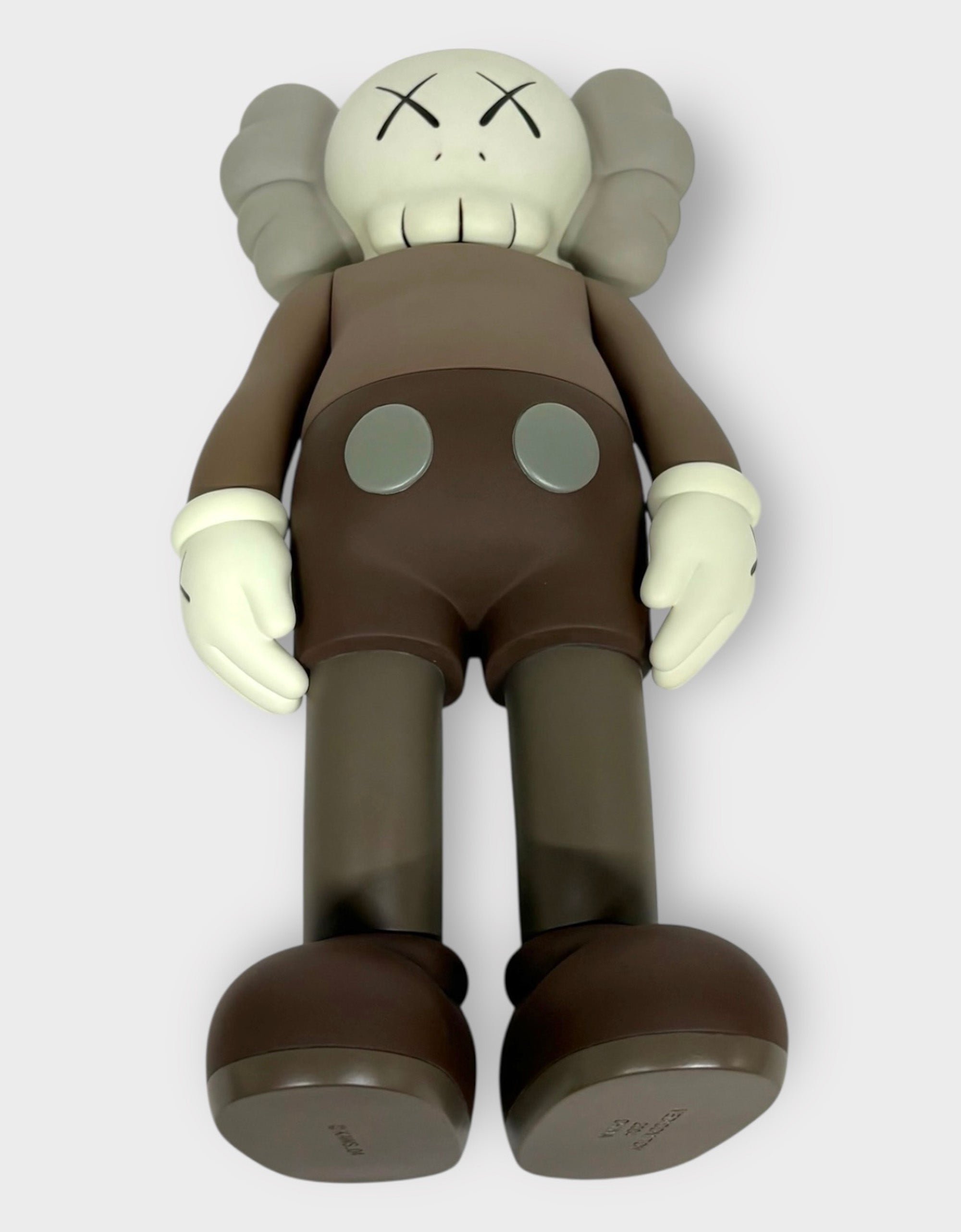 KAWS - Five Years Later Companion Brown, 2004 – TOY TOKYO