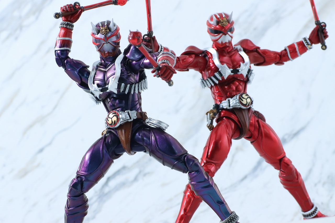 S.H.フィギュアーツ 真骨彫製法 仮面ライダー響鬼 真骨彫 10th