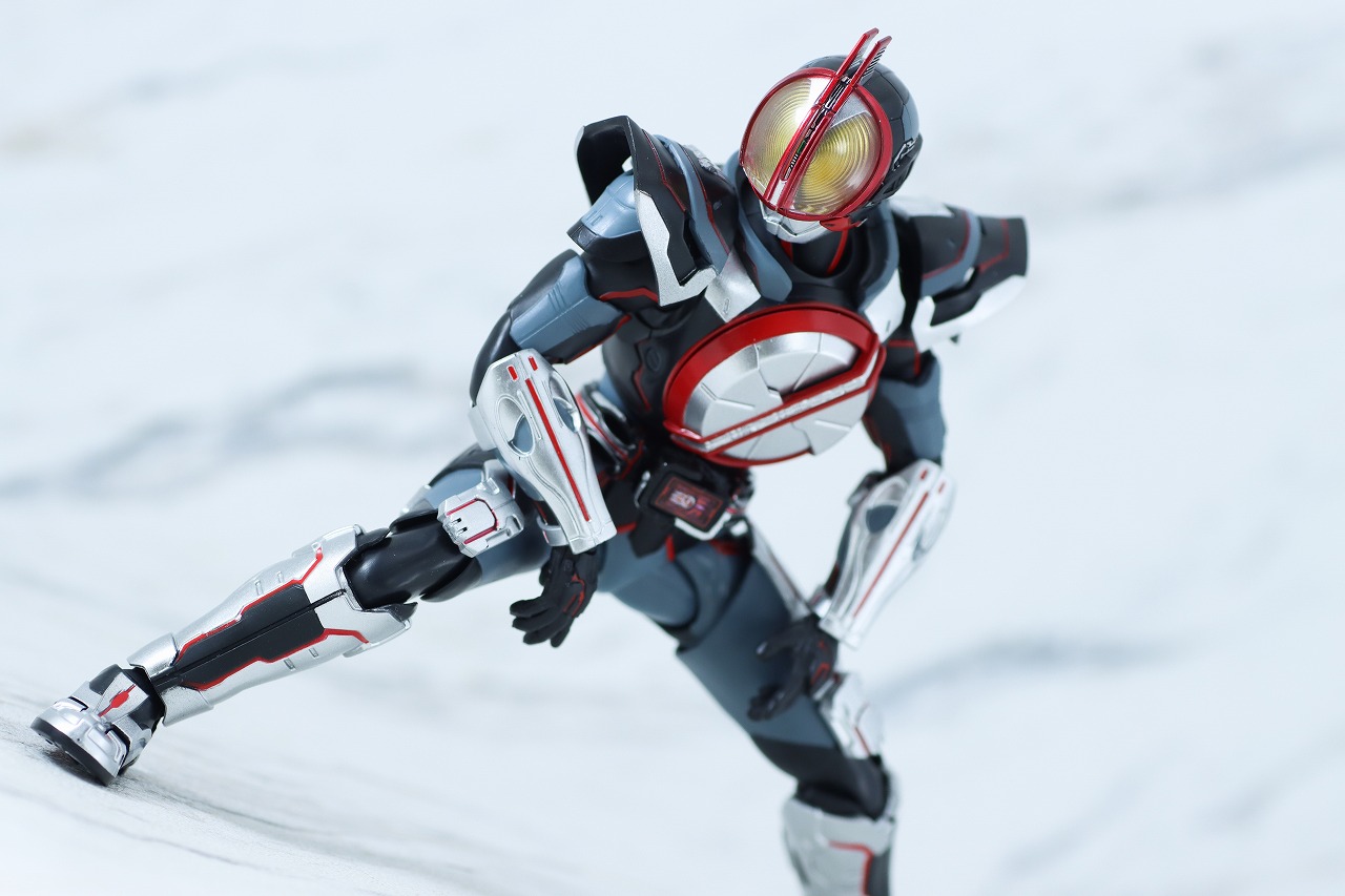 S.H.フィギュアーツ 仮面ライダーネクストファイズ 真骨彫製法