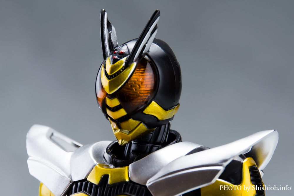 レビュー】S.H.Figuarts 仮面ライダー ザビー