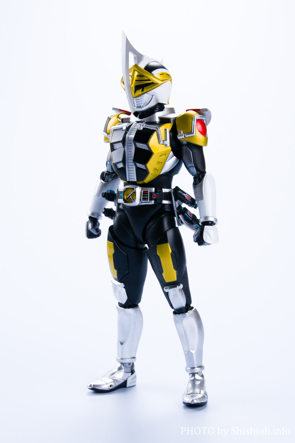 レビュー】S.H.Figuarts（真骨彫製法） 仮面ライダー電王 アックスフォーム